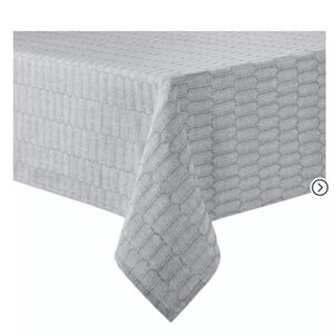 Marth Stewart 60x84 Rectangular Honeycomb Pattern Grey Tablecloth